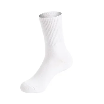 Нов продукт памучни чорапи мъжки корабни чорапи, скрити чорапи, плитка уста, нисък клас сергия източник източник плътен цвят